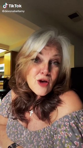 Empowering Single Women Over 60: Living Life with Grace and Confidence