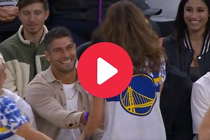 Jimmy Garoppolo Makes Cheerleaders Fawn Over Him at Warriors Game