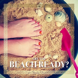 We want to see those beach-ready feet! Now that you've had a luxurious pedicure done at #OctaviasDaySpa, share a snap of your gorgeous feet with us and stand a chance to WIN a Signature Pedicure. How to enter: Take a picture in our beach box, tag us and 2 friends, share this post and use the hashtags #BeachReadyWithOctavias and #OctaviasDaySpa. T's & C's apply. Winner will be chosen randomly. Competition ends 31 December 2019. #Pedi #BeachReady #Winning #SpaSpoils #SpaDay | Life Day Spa Octavias