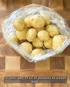 Super quick and easy way to cook perfect potatoes. Just mix the ingredients in a bag and a delicious dinner is ready! | The Tasty Table