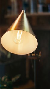 Seit 1987 steht Kingston Technology für Innovation und bietet zuverlässige Speicherlösungen, die in allem eingesetzt werden von Rechenzentren bis hin zu intelligenten Geräten. Wir sind weiterhin bestrebt, qualitativ hochwertige Produkte und hervorragenden Support zu liefern. Bei uns gilt „Built on Commitment“. | Kingston Technology