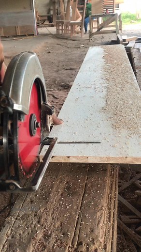 #woodwork #woodworkingideas #cuttingwood #woodworkingtools #woodcrafted #woodworkingtips #woodworker #woodworking #woodwork #wooden #carpenter | Sanusi Ma