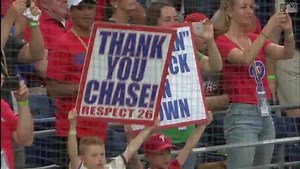 18K views · 857 reactions | Chase Utley 本季結束之後將退休，但費城人球迷一定永遠忘不了他。 | MLB Taiwan 美國職棒大聯盟 | Facebook