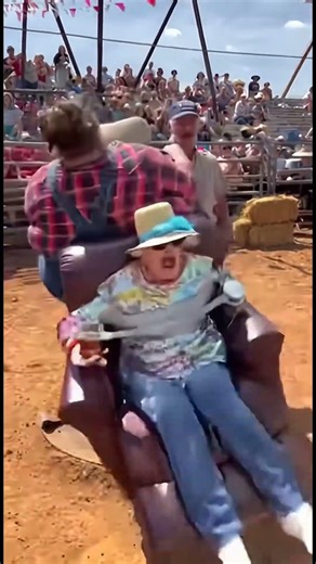 Granny Loses Her Hat On The Spinning Chair Rodeo #rodeo #funny #shorts