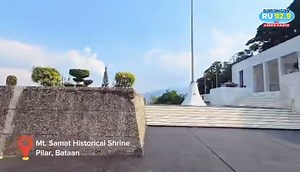 What is Mt. Samat known for? Mount Samat (Tagalog pronunciation: [samat]) is a mountain in the town of Pilar, Bataan, Philippines. Located near its summit is the Mount Samat National Shrine, a national shrine dedicated to the fallen Filipino and American fallen during World War II. | Barangay RU 92.9 Super Radyo Kalibo