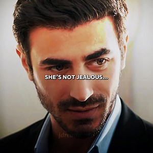 When Mercan is jealous😅🤭😂 Copyright ©️GoQuest Media & Rains Pictures. All Rights Reserved. Arafta is a TV series produced by GoQuest Media in collaboration with Rains Pictures. This video is created for information/fan purposes only and does not claim ownership of any copyright. #arafta #turkishactors #turkishseries #ateskarahan #emingunenc