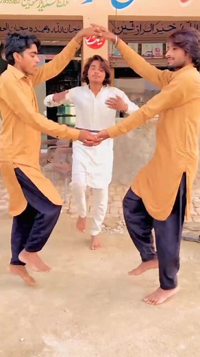 93K views · 1.4K reactions | 0348-7881124☎️ #dhol #dance #jhumar #Saraiki #iqbalhussaindholdancerchiniot | Iqbal Hussain dhol dancer chiniot | Facebook
