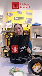 Thiết kế chảo gang Lodge Pro Logic vừa đẹp vừa tiện dụng để chiên, xào, nướng nè cả nhà! #kitchenkoncept #Lodge #chaogang #LodgeProLogic #chaogangLodge | Kitchen Koncept | Facebook