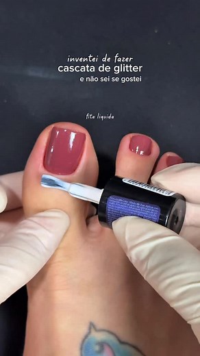 868K views · 7.7K reactions | E ai, vc gostou? Olha, eu gostei mais do que imaginava  ️ vocês encontram os esmaltes no @mercadolivremoda é só colar o código no buscador 﫶 Produtos usados: Glitter viva com amor: TAILI1-B20R Fita líquida Cora: TAILI1-M7DZ Estou por baixo com a cor com-paixão da Impala: TAILI1-ZK6J Top coat de colorama: TAILI1-91QK #MercadoLivreModa #OMelhorDaBeleza #foot #feet #pes | Tati Lima Nails | Facebook