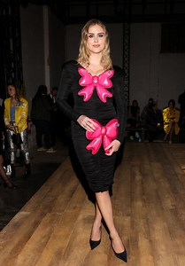 Valentina Ferragni - Moschino Fashion Show at Milan Fashion Week 02/23/2023 • CelebMafia