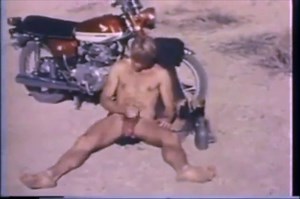 Hot For Cash (1974) Complete Movie