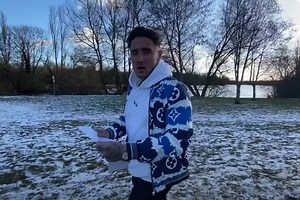 Stephen Bear rages at police for 'dragging out' revenge porn case extending bail