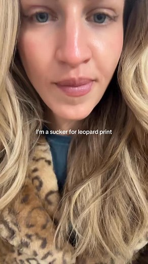 Yall are sleeping on @fashionnova and it shows. #fauxfur #furcoat #winterfashion | Lauren McDonald