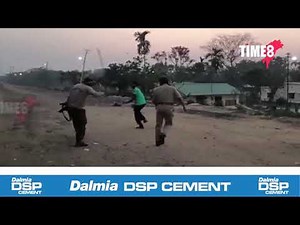 ৰাজপথত আৰক্ষীয়ে যাকেই পাইছে তাকেই দিছে উচিত শিক্ষা