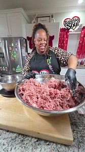 77K views · 1.8K reactions | Let's make homemade sausage! #fblifestyle #comfortfood #everyone #TopFans #sausage | Tennessee Soul Family | Facebook
