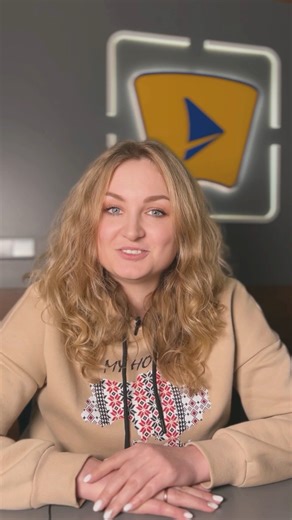 10K views · 93 reactions | Таємне життя журналістів-розслідувачів — про це і не тільки у новинах за хвилину з Юлією Вознюк | Радіо Трек | Facebook