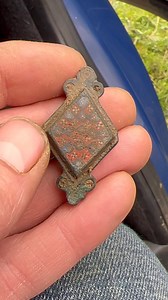 201K views · 3.9K reactions | This stunning Roman Millefiori brooch, found on a Metal Detectives Group dig in the Chilterns is a highly decorative and functional item. featuring intricate millefiori enamelwork. These brooches are made by fusing colorful glass rods into a pattern and then cutting them into cross-sections that resemble a "thousand flowers". #metaldetecting #metaldetectingfinds #detectorists | The Metal Detectives Group | Facebook