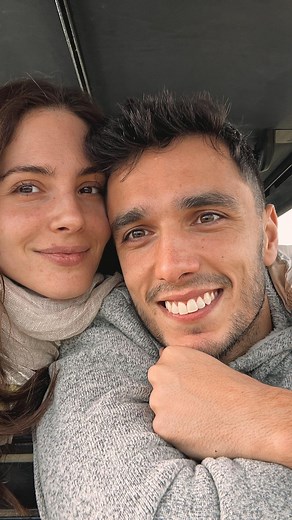 Andrea Duro on Instagram: "Se acabó un viaje increíble 漣 siempre lo llevaré en mi corazón  Gracias @alegalan96 por hacerlo más mágico si cabe ✨女 Pd: Si queréis hacer un viaje por África @karibuexperience son una gran agencia, que desde el primer momento nos han ayudado mucho y juntos hemos creado el viaje que necesitábamos ( esto NO ES PUBLI, pero me apetece mencionarlos porque han hecho muy buen trabajo ) 﫶."