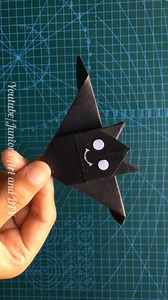4.7K views · 14 reactions | Halloween Paper Bat #ideas #web #pumpkin #halloween #decorations #decor #decor #diy #spider | Juniors Art and DIY | Facebook