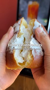 Must-Visit Bakery Cafe in Town: 85°C Bakery Cafe 🍞 Experience the fluffiest, softest bread that will turn you into a fresh bread fan! ✨ 📍 80 stores in the U.S. 🌏 1,000 stores worldwide 50 types of gourmet bread and cakes and 40 unique drinks Top-Selling Products You Must Try: 🥐 Bread * Milk Pudding * Choco Bun * Brioche * Cheese Dog * Hokkaido Custard Bun 🍰 Cake * Mango Crème Brûlée * Tiramisu Cheesecake * Strawberry Chocolate Mousse 🧋 Drink * Sea Salt Coffee * 85°C Coffee * Mango Green Te
