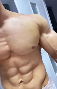 Pawzio on Instagram: "Physique Goals🔥 📩Dm For Shoutout/Promotion Credit - @mariusflorentinfit #fit #fitness #bodypositive #gymfitness #bodybuilding #fitness #shredded #gym #gymlife #bodybuilder #muscle #success #workout #strong #hardwork #gymmotivation #fitnessmotivation #focus #gymnastics #fitnessaddict #gymshark #biceps #instagood #photography #bodybuildingnation #trainingday"