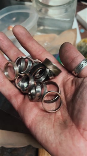 Coin Ring Maker - Transforming Coins into Rings