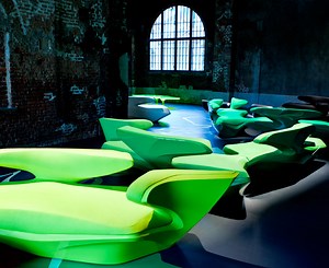 zaha hadid: zephyr sofa for cassina