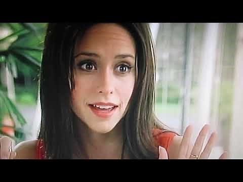 Sigourney Weaver & Jennifer Love Hewitt Scene from "Heartbreakers"