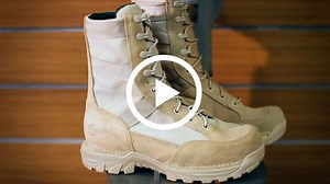 Видео: Как создаются высокие военно-полевые ботинки Danner Rivot