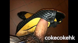 Cum in Neighbor's open toe heel