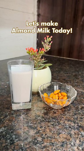 Craving homemade dairy-free milk? 🥛 🤤 🥣 Soak almonds overnight in cold water and drain the water out and add almonds in a blender jar 🫙. For flavourings, choose as per your taste buds such as salt, dates, cocoa powder, berries 🍒🍓🫐etc). 🌟🥛 Though its protein content isn’t comparable with cow’s milk, but those allergic to lactose, the milk sugar, can relish it as it has a sweet and nutty taste! ❤️ Follow @dietitiangarima for more mouthwatering creations! 🌟👩‍🍳 #DairyFreeDelights #Almond