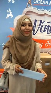 Winner of Winter Shopping Festival Lucky Draw sharing her thoughts for winning a grand prize at Ocean Mall. #OceanMall #BuyMeAnOcean #LuckyDraw | The Ocean Mall