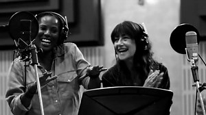 Nothing is more approrpiate to kick off our weekend of converstation for 1M TALKING CLIMATE like our anthem for climate action and hope You're the Voice ❤ A million shout outs to our awesome amazing singers Ursula Yovich Wendy Matthews Melinda Schneider Deni Hines and the AIM choir ❤️❤️❤️❤️ #1MREADY #1MW #climateaction #women | 1 Million Women