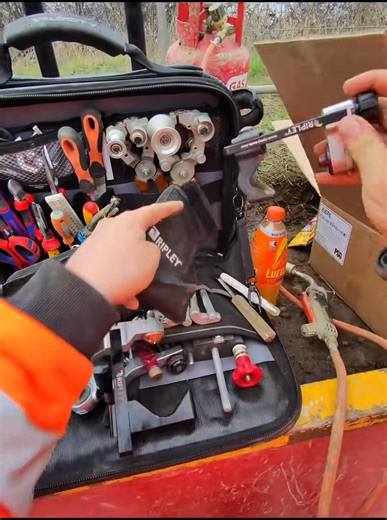 The full process of completing and terminating a 33kV straight jointing. #fypシ #electrician #education #engineering #engagement | Electrical Engineer