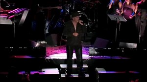 SHOW ME ♥️ Howard Hewett's Live & Intimate Performance @howard_hewett 🎤🥂♥️ #rnblovers #slowjams #90srnb #rnb #lovesongs Full video on YouTube 🎥 link in bio - - - - - - - - - - - - - - - - - - - - Follow @slowjams_live | R&B Slow Jams LIVE