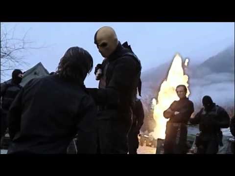 Arrow Slade Wilson vs Bill Winter Green