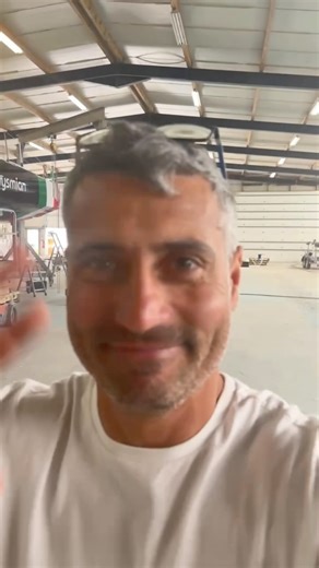 #WEEKRECAP Il cantiere va avanti, abbiamo iniziato a rimontare la barca e siamo sempre più vicini al Vandée, che ci sta bussando alle porte! The shipyard goes on, we have started to reassemble the boat and we are getting closer and closer to the Vandée, which is knocking on our doors! #cantiere #vendeeglobe2024 #teamwork #staytuned #giancarlopedote 📹Noesis | Giancarlo Pedote