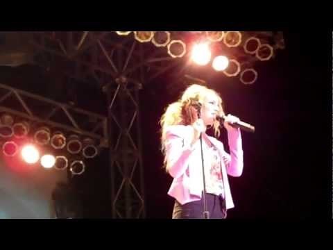 Bridgit Mendler - Somebody (LIVE in Concert)
