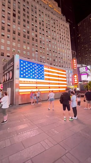 Rogério Flausino⚡️@jotaquest on Instagram: "… NYC, USA  Salve Manhattan, tamo na area!! ❤️ “USA TOUR 2024 - JOTA QUEST 25 ANOS” 3 JUL (qua) | New York NY | Melrose Ballroom 5 JUL (sex) | Boston MA | Royale Boston 6 JUL (sab) | Orlando FL | Inter&Co Stadium 7 JUL (dom) | Fort Lauderdale FL | Revolution Live Últimos Ingressos: www.jotaquest.com.br/agenda  #Jota25 #usatour #devoltaaonovo #jotaquest #newyork #boston #orlando #miami #fortlauderdale"