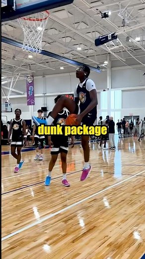 Bryce James’ dunk package bout to be INSANE 😳 #basketball #lebron #brycejames #dunk