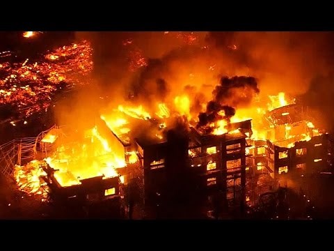 Massive apartment complex fire in Arizona