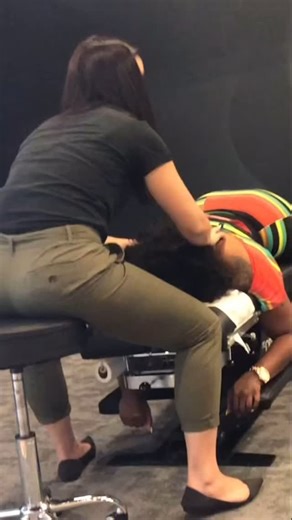 I went to the chiropractor to my back cracked. I was in so much pain before I went after getting cracked I was relieved and the pain went down. #chiropractor #backcrack #painreliever #fypppppppppppppppppppppppppppppppppppppppppppppppppppppppppppppppppppppp | Latoya Abron | Facebook