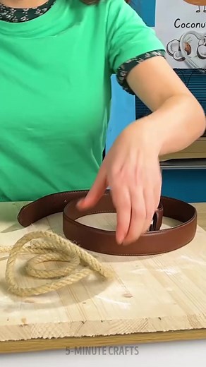 How to create coconut bowls 🥥 | 5-Minute Recycle