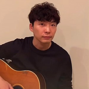 76K views · 8.3K reactions | Along with releasing “Dancing On The Inside” for everyone to download, we decided to upload the video of the song with subtitles here, too! #うちで踊ろう #DancingOnTheInside | 星野源 Gén Hoshino | Facebook