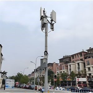 Steel Frame Weather-Resistant Single Tube Towers Telecom Tower Power Tower
