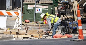 OSHA is years away from issuing a federal heat standard that would protect workers. Advocates say it is dire now.
