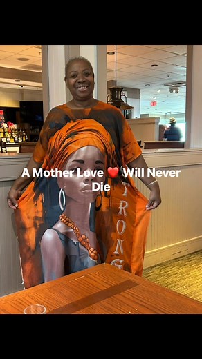 I think God for this Woman every day Karen Kelly in the front row or behind the scenes, she have always had my back. | Quan Mercedez