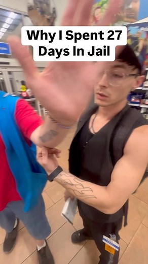 Here’s the reason I spent 27 days in jail. So these workers @walmart falsely accused me of shoplifting. Even the arresting officer Grayson Keifer couldn’t charge me with shoplifting because they reviewed the cameras 😕 I heard the lady in the video calling the police and Instead of fleeing the scene, I waited calmly and patiently. I never reacted aggressively toward the employees who were engaging me, nor either of the arresting officers. Once Keifer determined that I WAS NOT SHOPLIFTING AND THA