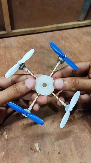 Cheap toy drone motor Rough testing #electronics #electrician #electrical #tech #techno #technology #engineering #engineer #experimental #project #science #test #drone #mini #circuit #diy #diycrafts #reelsinstagram #instagram #réel | Science & Engineering