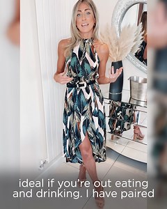 This comfy-cool midi comes in the most stunning leafy print, and it has an elasticated waist too! 😊 I'll be wearing it with a denim jacket and strappy wedges for BBQs this summer. ☀️ Make it yours > https://bit.ly/3sYs0s9 | SilkFred.com